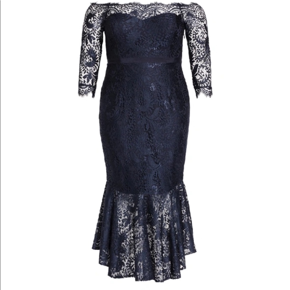 CITY CHIC
Estella Off The Shoulder Dress In French Navy